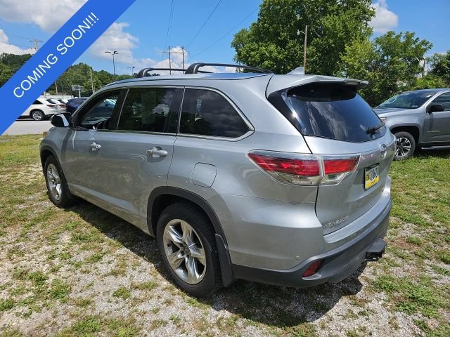 Used 2016 Toyota Highlander Limited AWD/4WD image 7