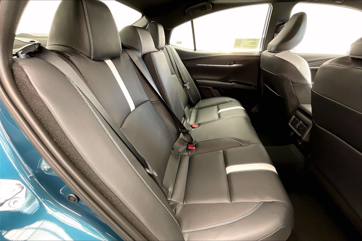 New 2026 Toyota Camry SE w/ Convenience Package FWD image 10