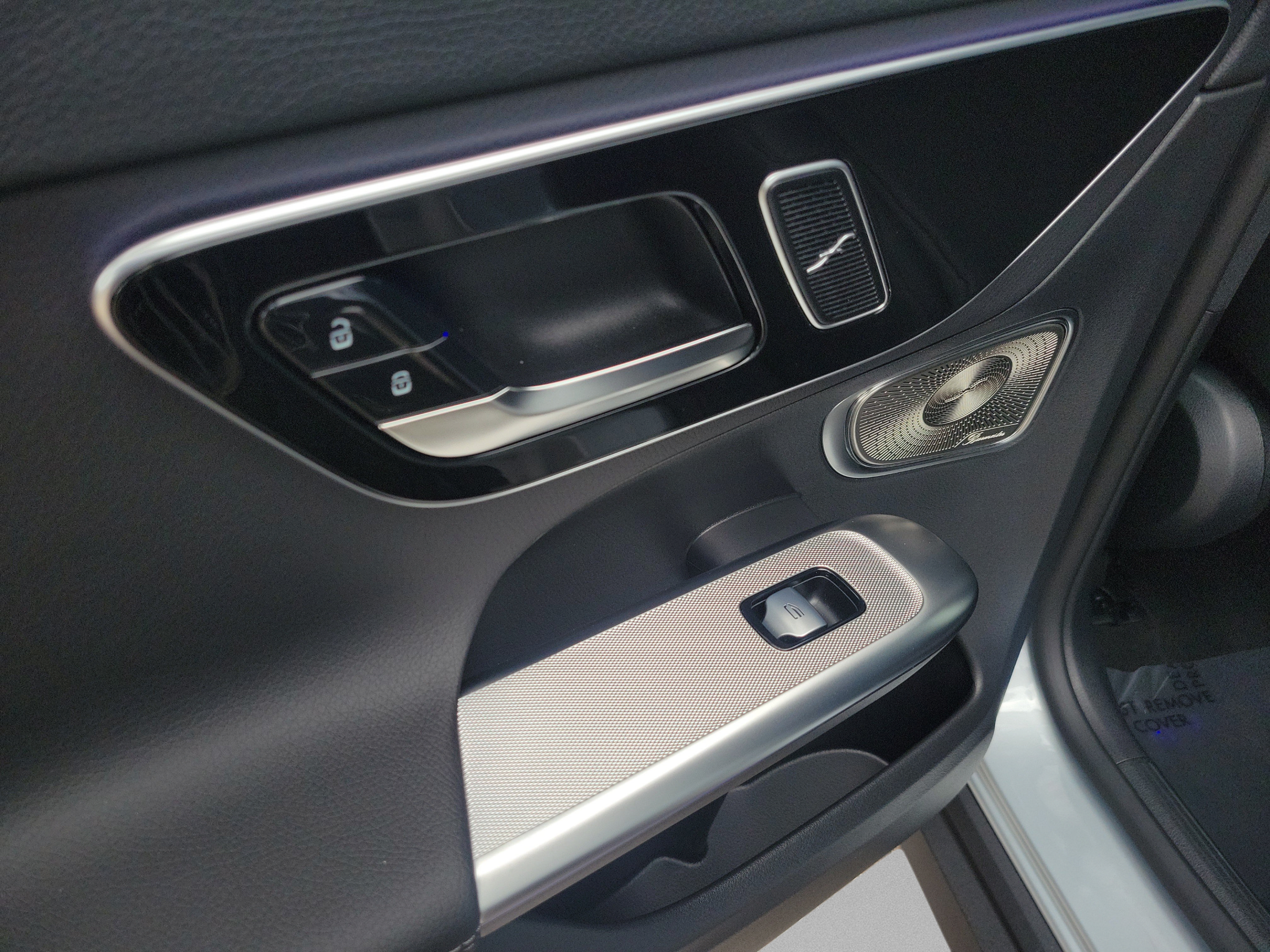 Certified 2026 Mercedes-Benz GLC 300 image 8