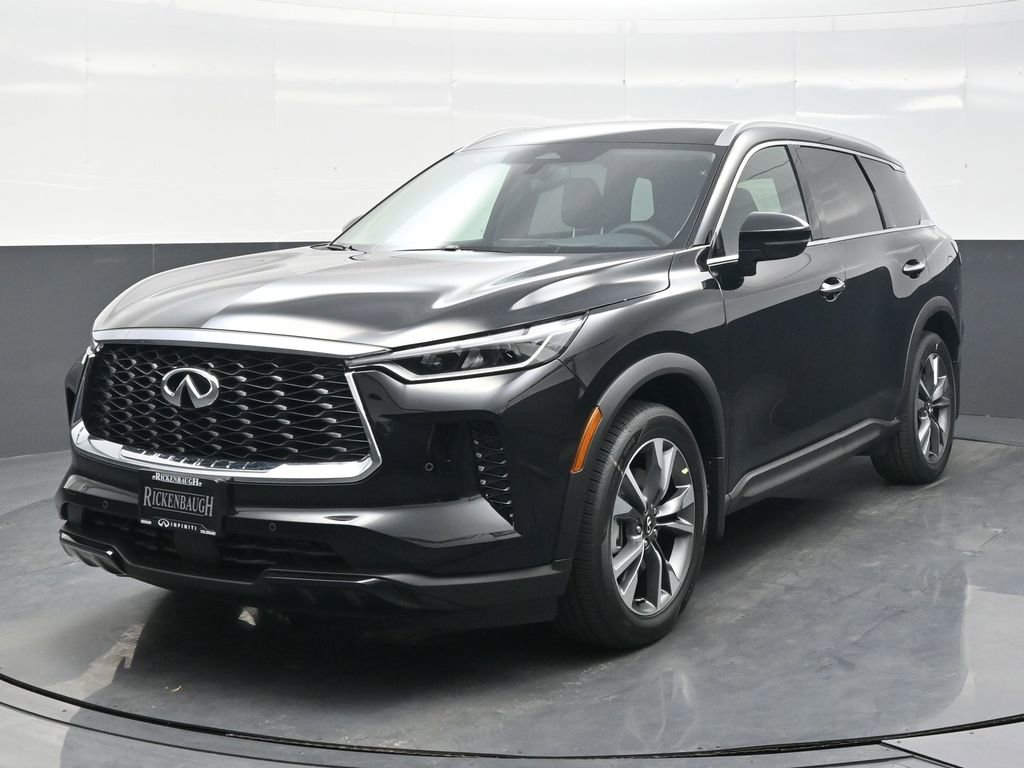 Certified 2025 INFINITI QX60 Luxe w/ Vision Package image 2