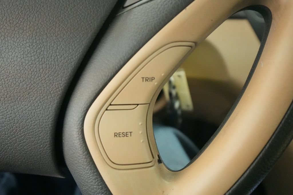 Used 2012 Hyundai Sonata GLS FWD image 35