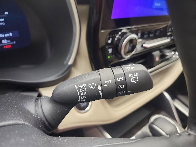 Certified 2025 Toyota Highlander Limited AWD/4WD image 61