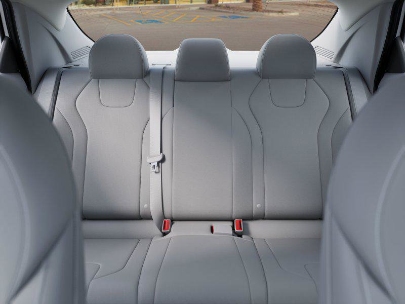 Certified 2026 Hyundai Elantra SE FWD image 12