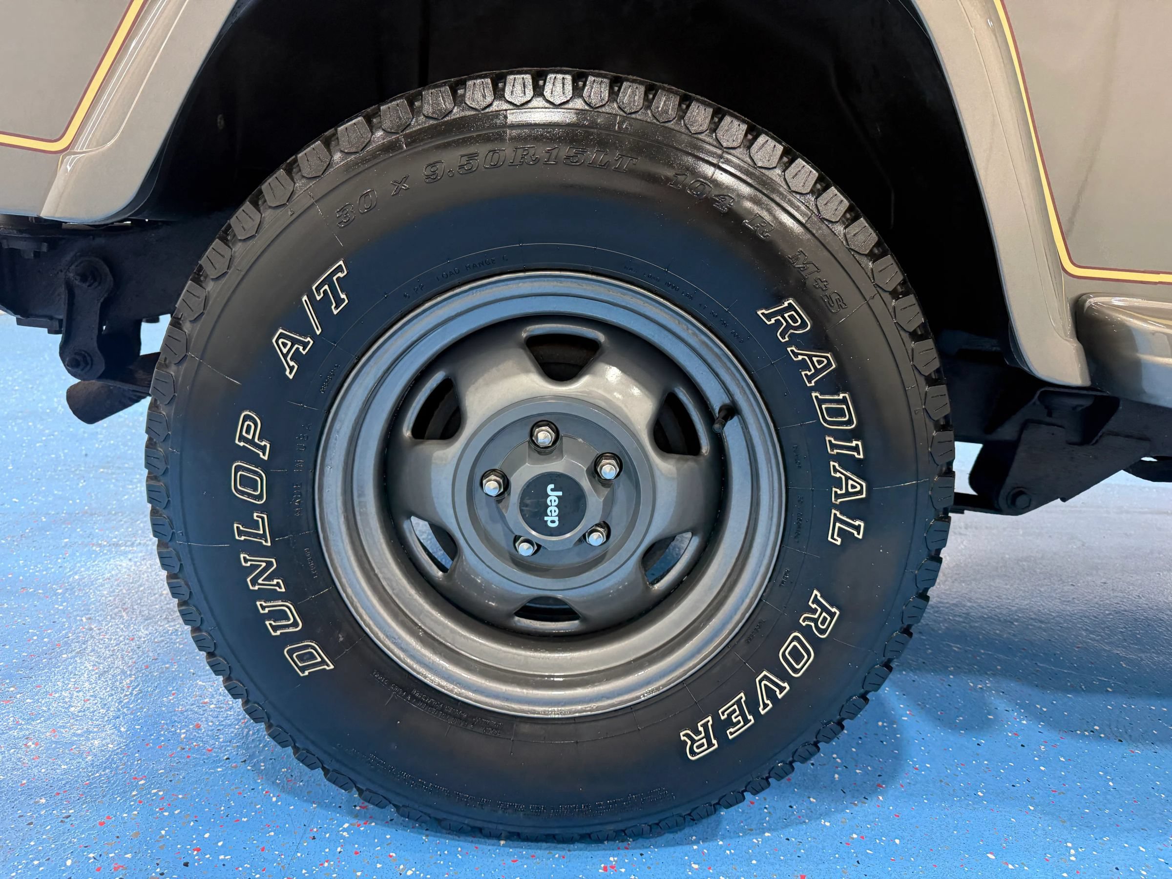 Used 1988 Jeep Wrangler Sahara AWD/4WD image 38