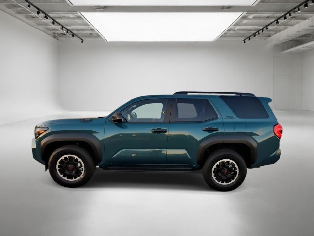 New 2026 Toyota 4Runner TRD Off-Road Premium AWD/4WD image 2