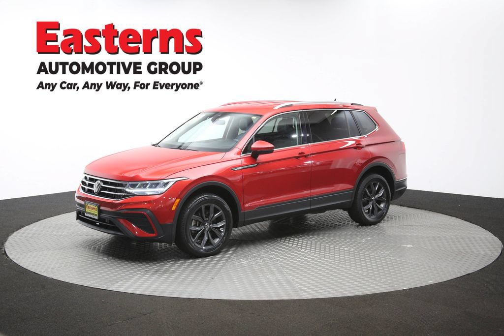 Used 2023 Volkswagen Tiguan SE AWD/4WD image 54