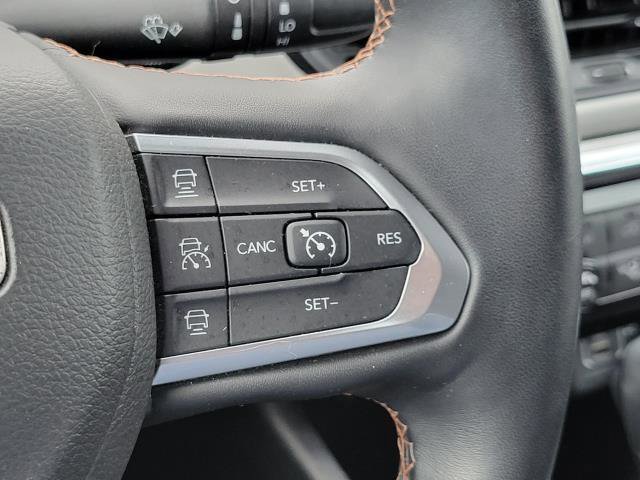 Used 2022 Jeep Compass Limited image 16