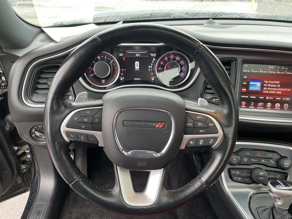 Used 2015 Dodge Challenger R/T Plus RWD image 16