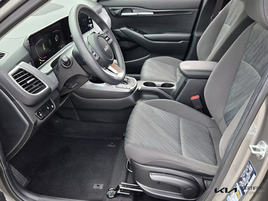 Certified 2024 Kia Seltos LX AWD/4WD image 10