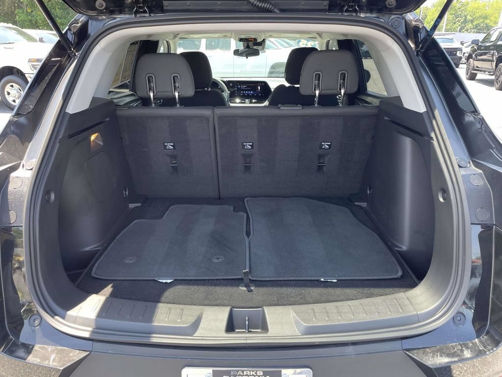 Used 2025 Chevrolet TrailBlazer LT AWD/4WD image 39