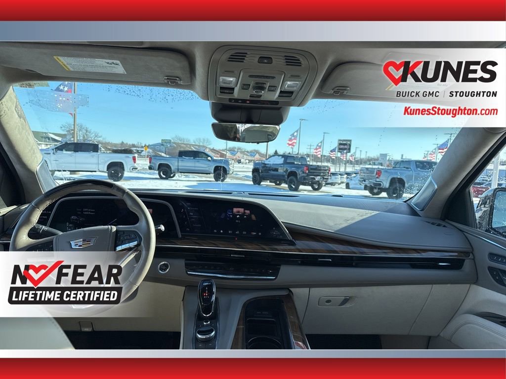 Used 2024 Cadillac Escalade ESV Sport Platinum image 42