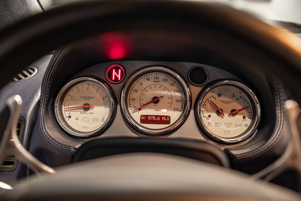 Used 2006 Aston Martin Vanquish S image 23