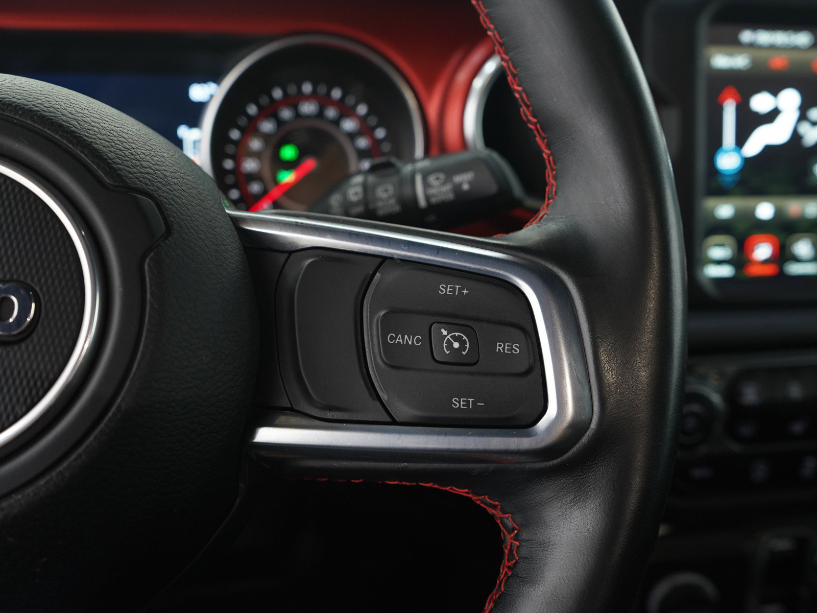 Used 2021 Jeep Wrangler Unlimited Rubicon w/ Uconnect 4C Nav & Sound Group AWD/4WD image 28