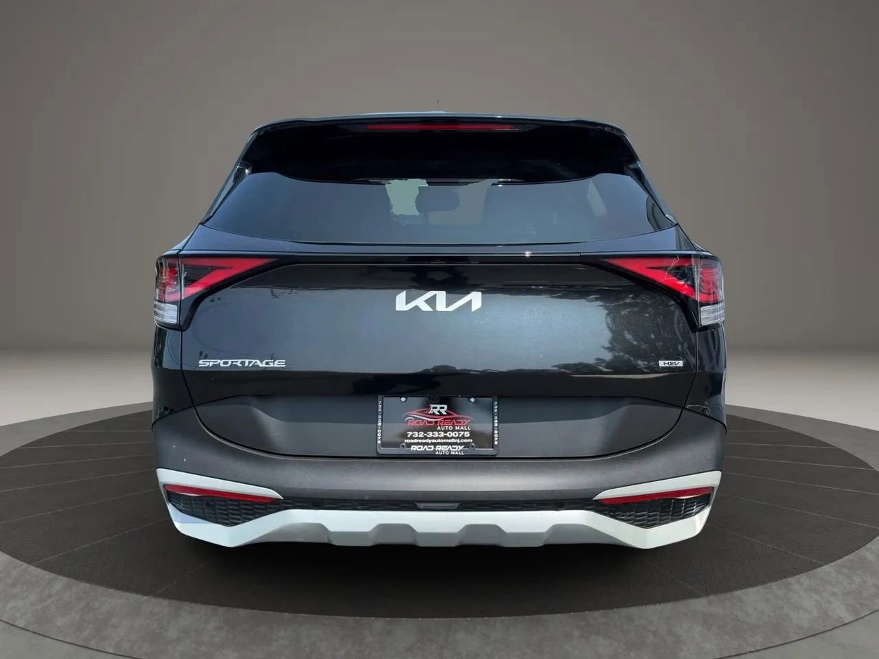 Used 2023 Kia Sportage LX image 8