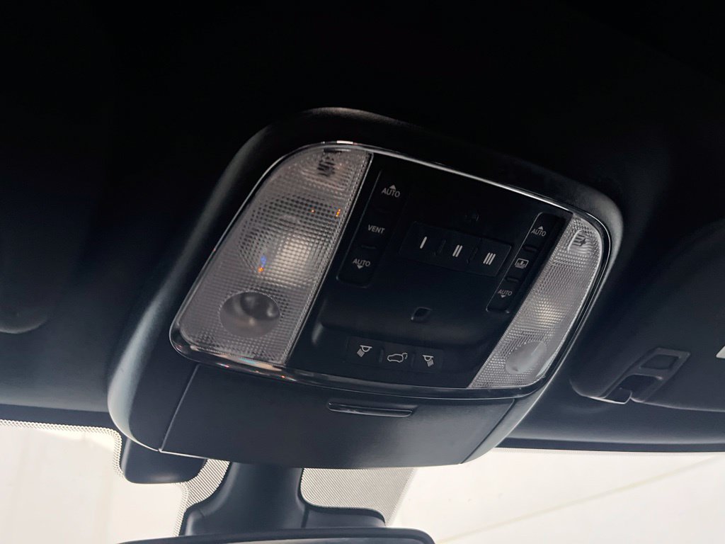 Used 2019 Jeep Grand Cherokee Trailhawk w/ Trailhawk Luxury Group AWD/4WD image 74