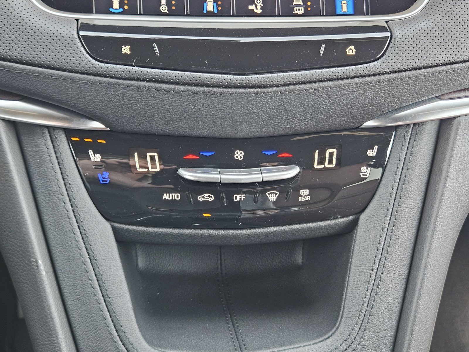 New 2026 Cadillac XT5 Premium Luxury w/ Driver Assist Package FWD image 14