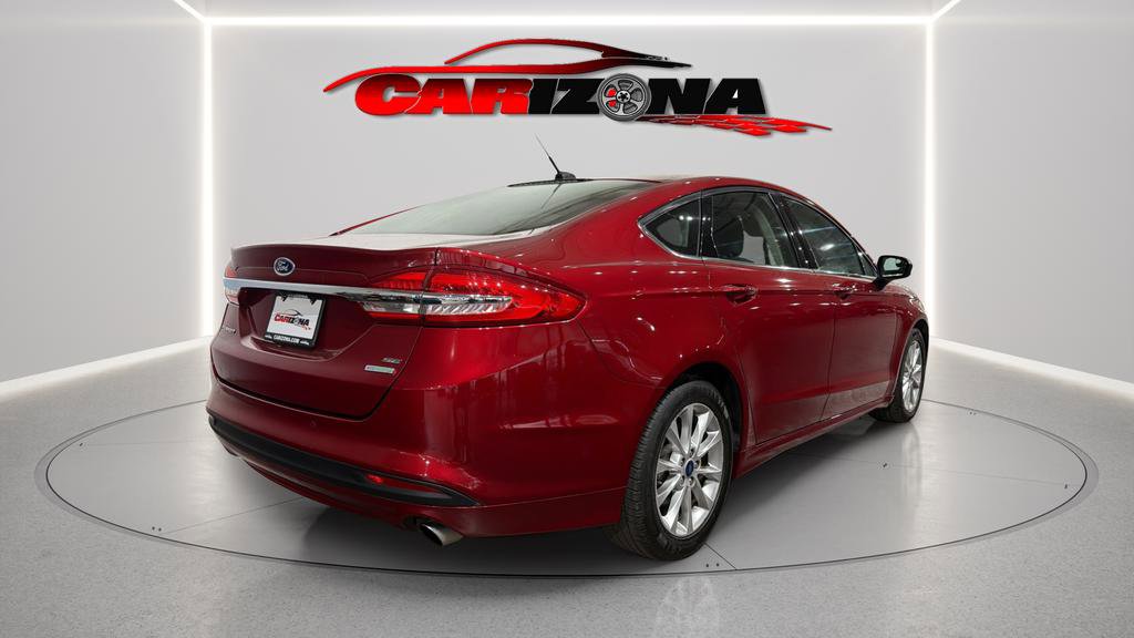 Used 2017 Ford Fusion SE w/ Fusion SE Technology Package image 8