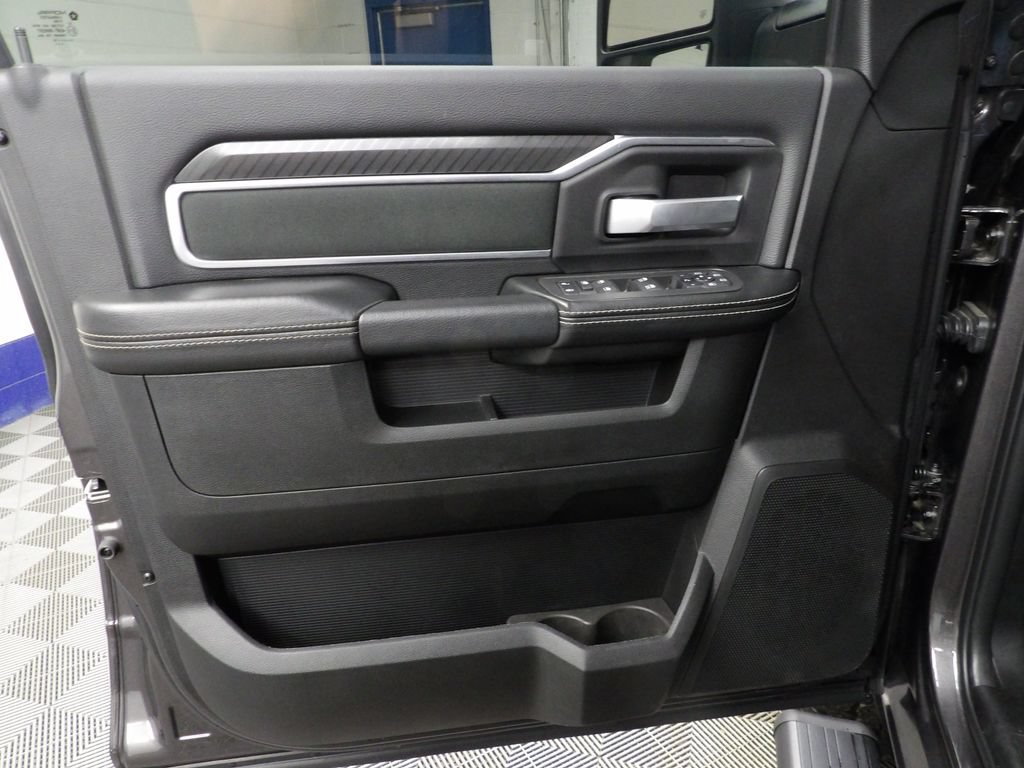 Used 2025 RAM 2500 Big Horn AWD/4WD image 73