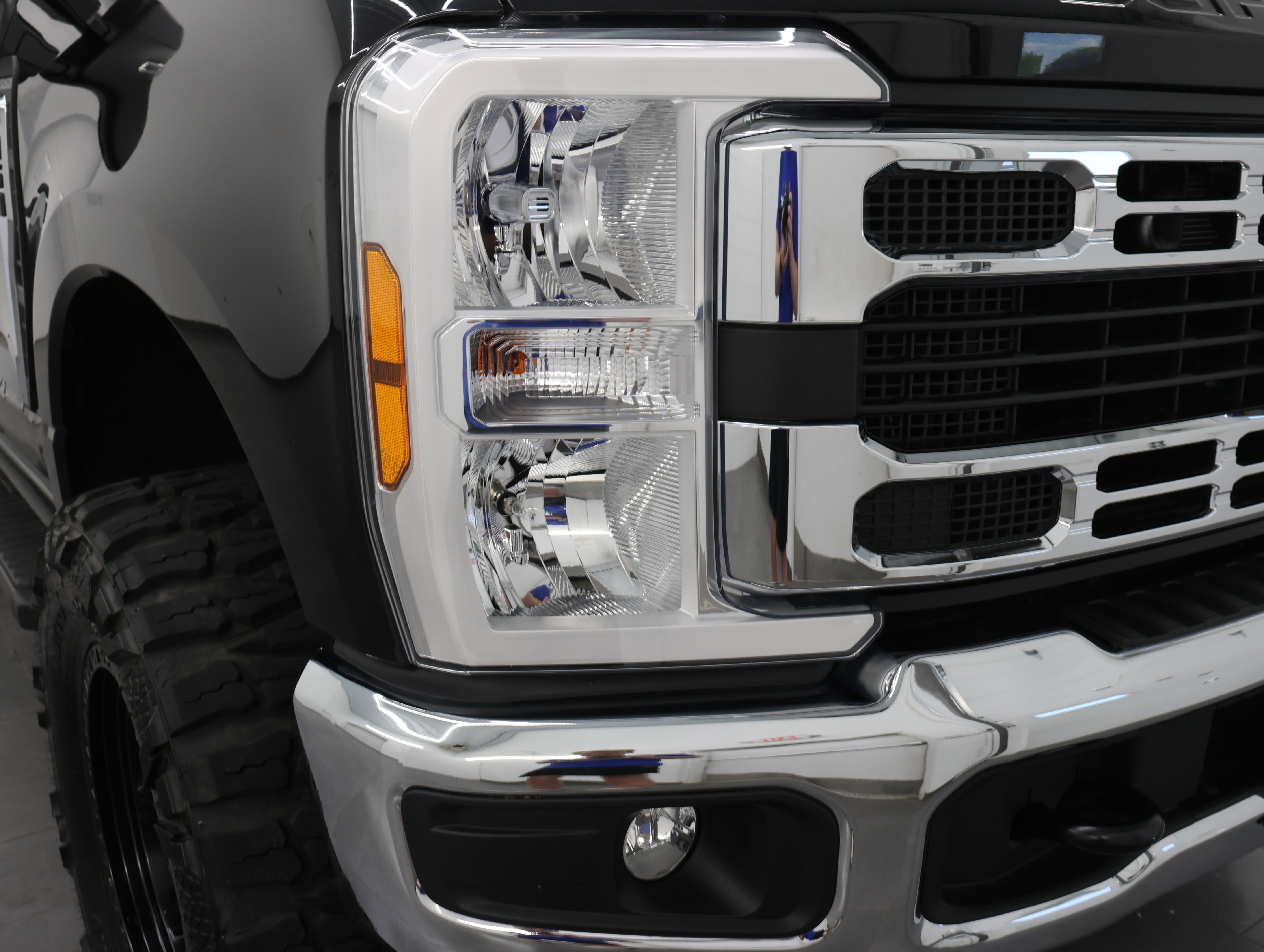Used 2025 Ford F350 XLT w/ Tremor Off-Road Package AWD/4WD image 20