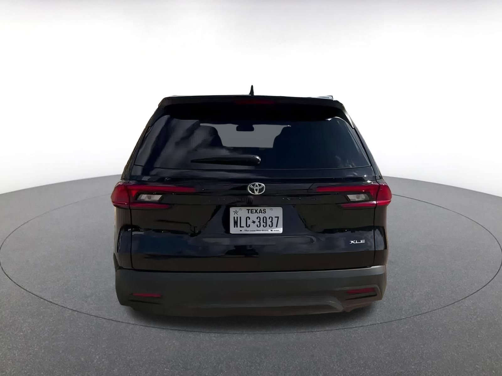 Used 2025 Toyota Grand Highlander FWD image 12