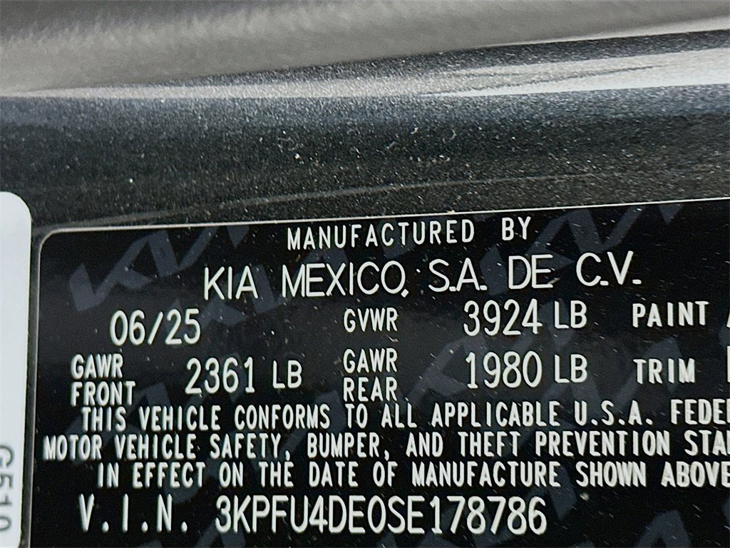 Used 2025 Kia K4 EX image 29