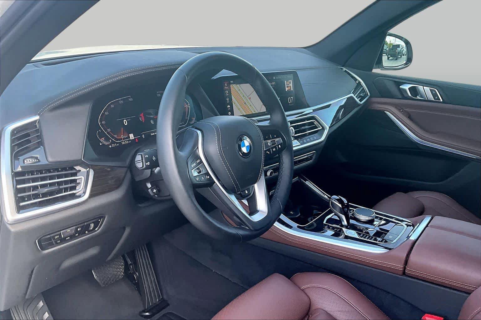 Used 2023 BMW X5 sDrive40i w/ Premium Package RWD image 16