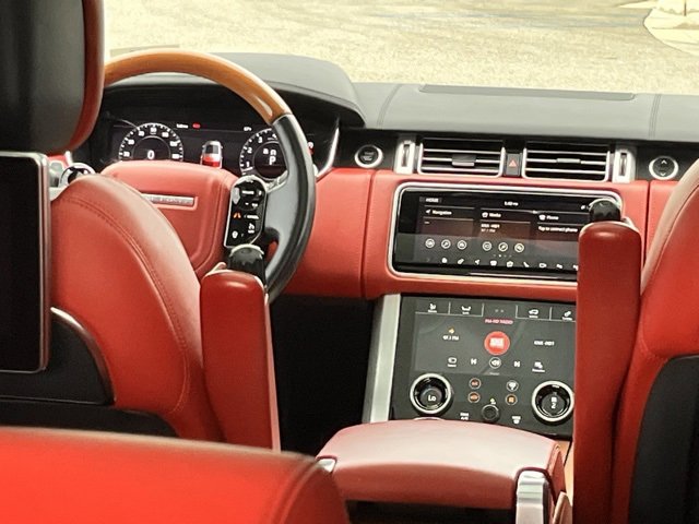 Used 2019 Land Rover Range Rover Long Wheelbase Autobiography image 32