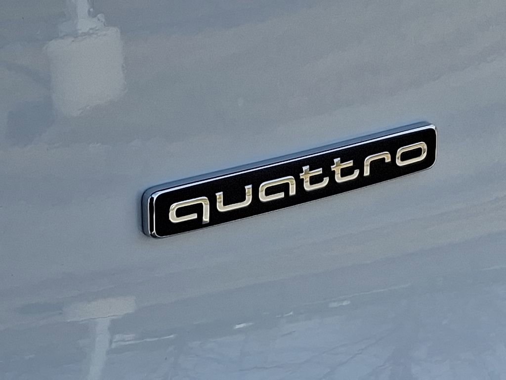 New 2025 Audi Q5 Premium image 12