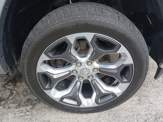 Used 2019 RAM 1500 Limited w/ Advanced Safety Group AWD/4WD image 21