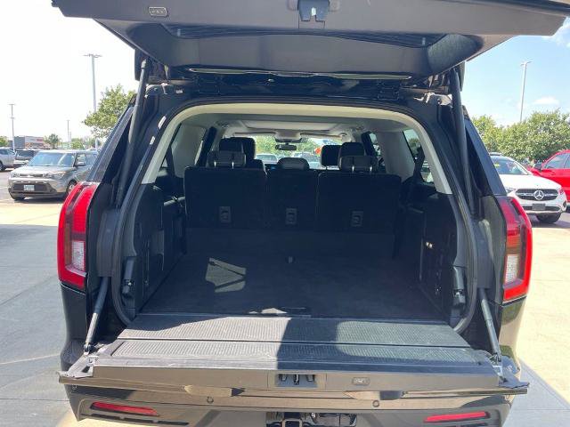 Used 2025 Ford Expedition Max Active AWD/4WD image 17