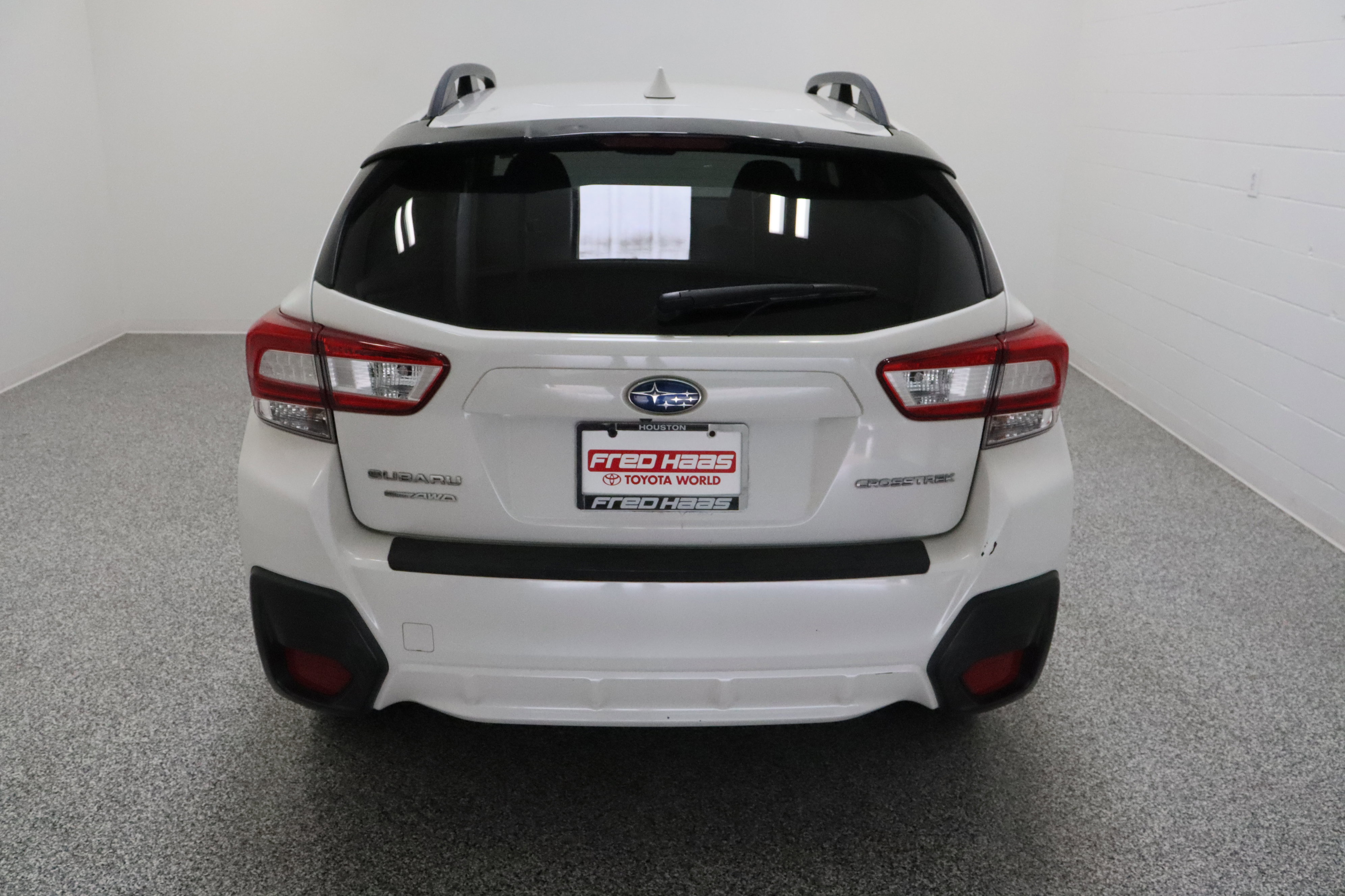Used 2019 Subaru Crosstrek 2.0i Premium w/ Popular Package #2 AWD/4WD image 8
