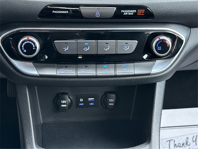 Used 2018 Hyundai Elantra GT image 29