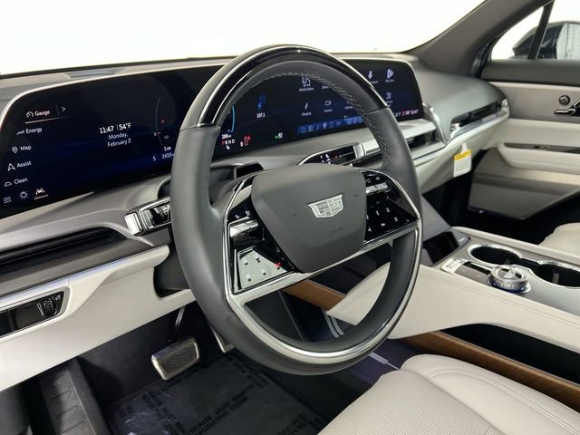 Used 2026 Cadillac Vistiq Sport image 36