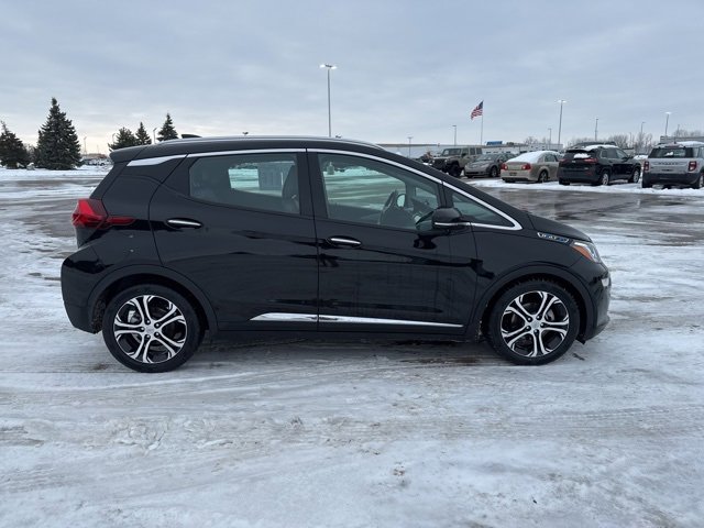 Used 2021 Chevrolet Bolt Premier w/ Infotainment Package image 4