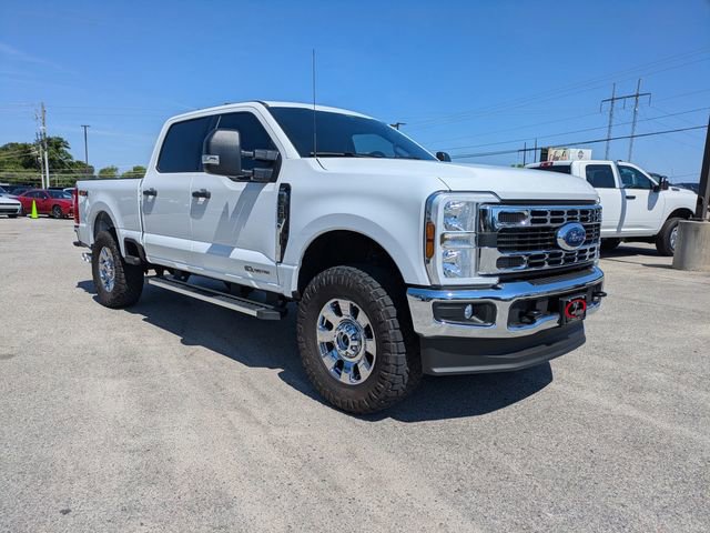 Used 2025 Ford F250 XLT w/ FX4 Off-Road Package AWD/4WD video 2