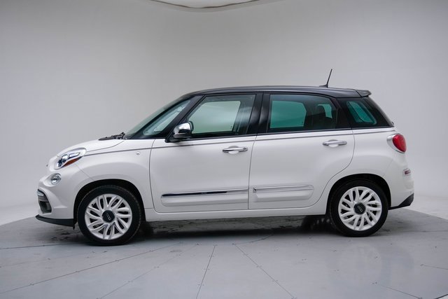 Used 2020 FIAT 500L Lounge image 2