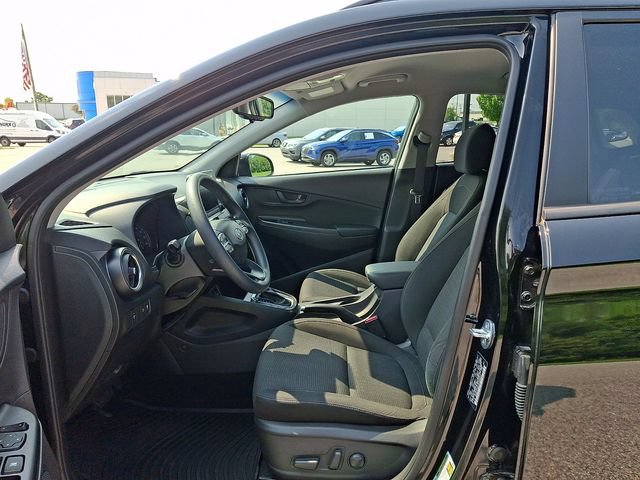 Used 2023 Hyundai Kona SEL w/ Cargo Package AWD/4WD image 13