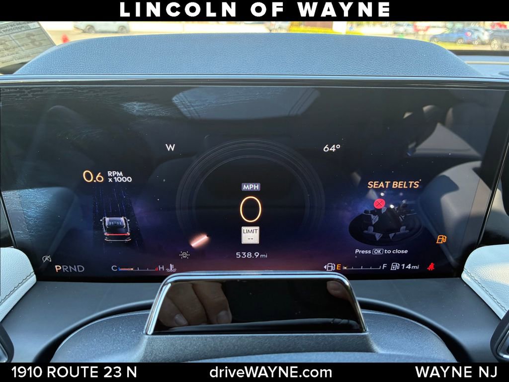 Used 2026 Lincoln Aviator Reserve AWD/4WD image 16
