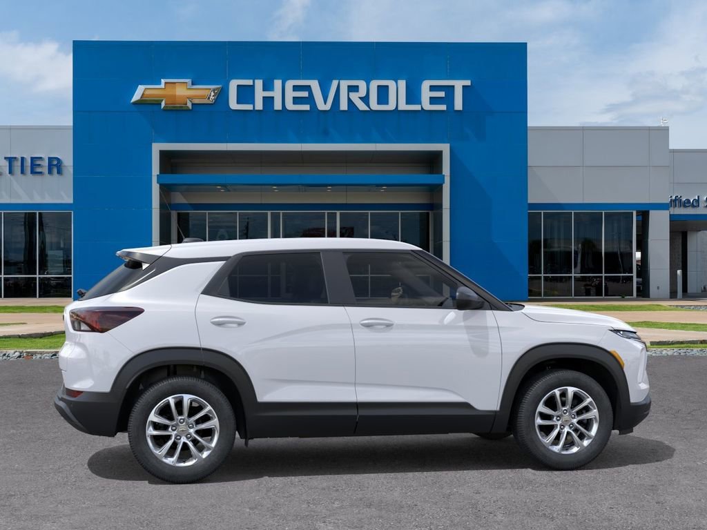 New 2026 Chevrolet TrailBlazer LS w/ LS Convenience Package FWD image 5
