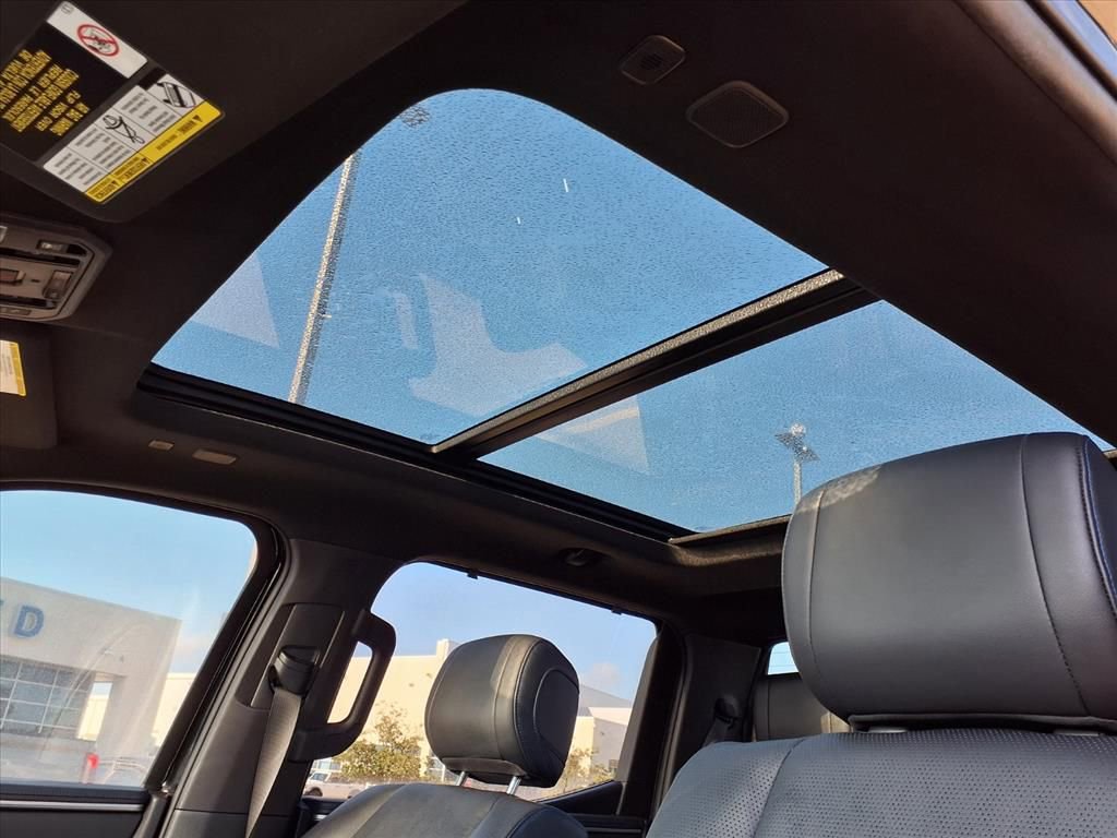 Used 2022 Toyota Tundra Platinum w/ Advanced Package image 10