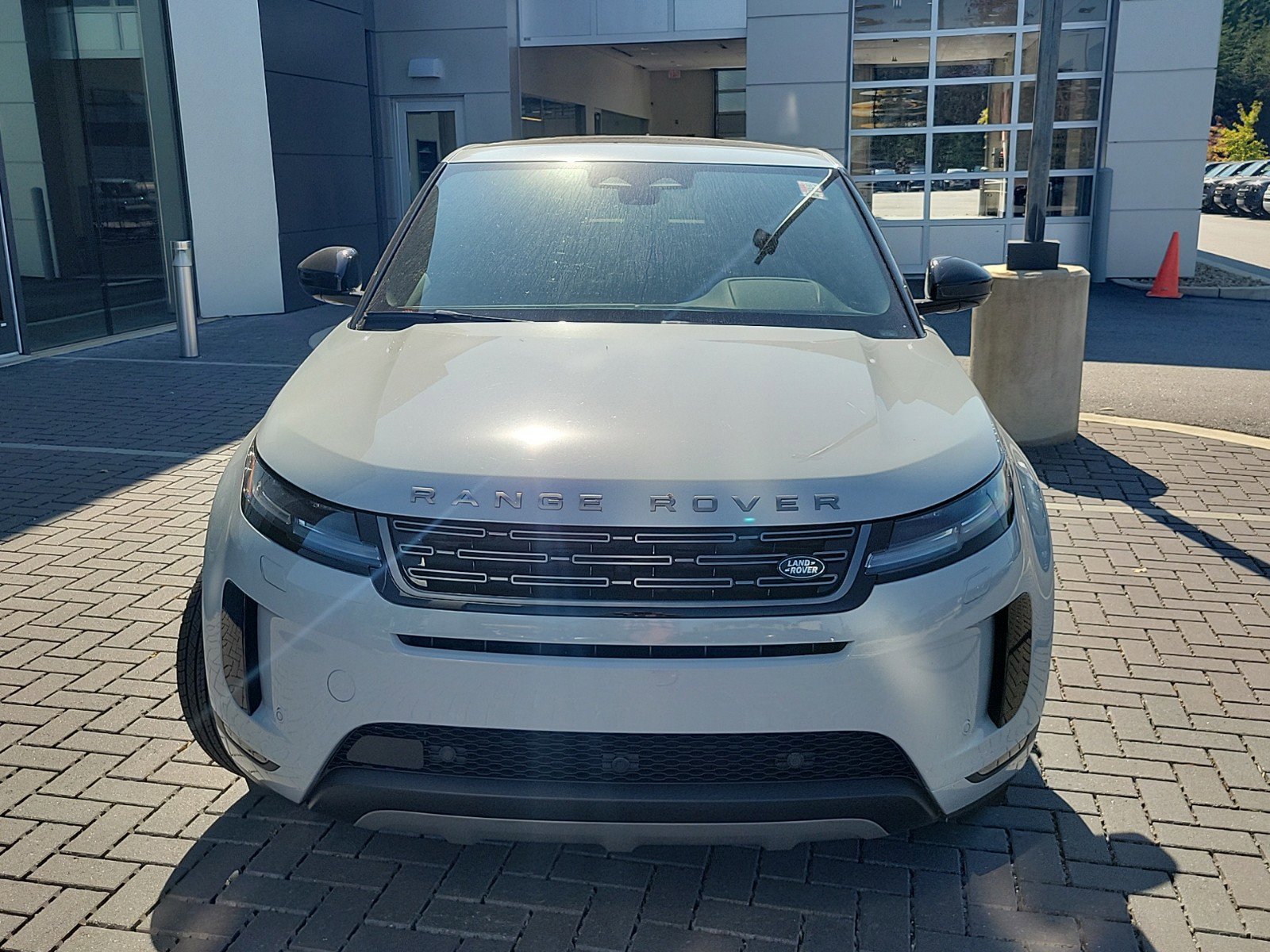 Certified 2025 Land Rover Range Rover Evoque S AWD/4WD image 2