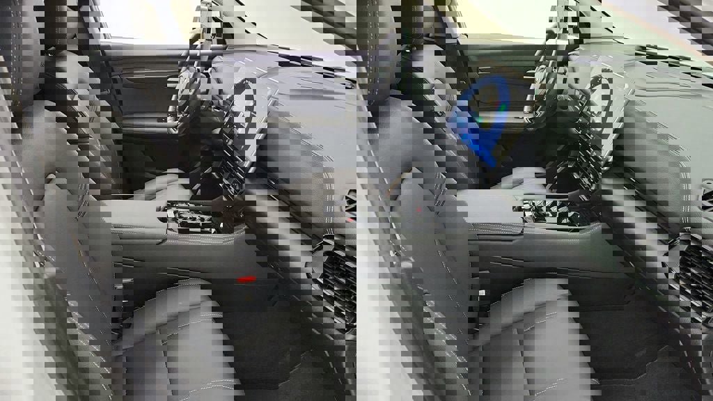 Used 2023 VinFast VF 8 Eco image 23