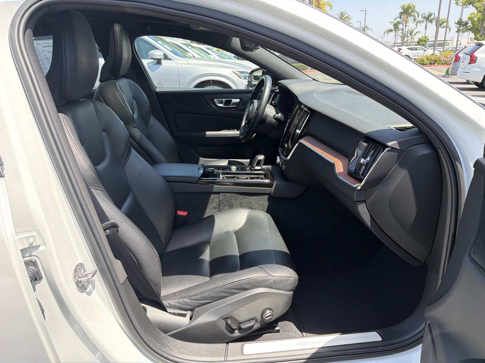 Certified 2023 Volvo S60 T8 Plus w/ Climate Package AWD/4WD image 25