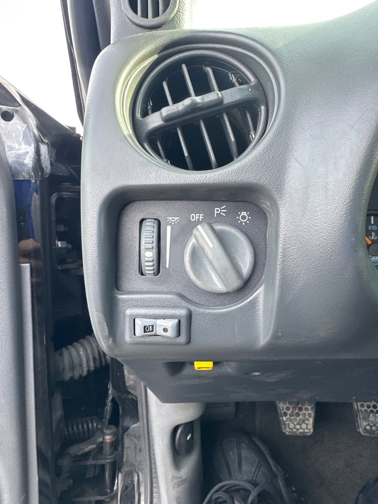 Used 1999 Pontiac Firebird Formula w/ SLP Firehawk Pkg image 18