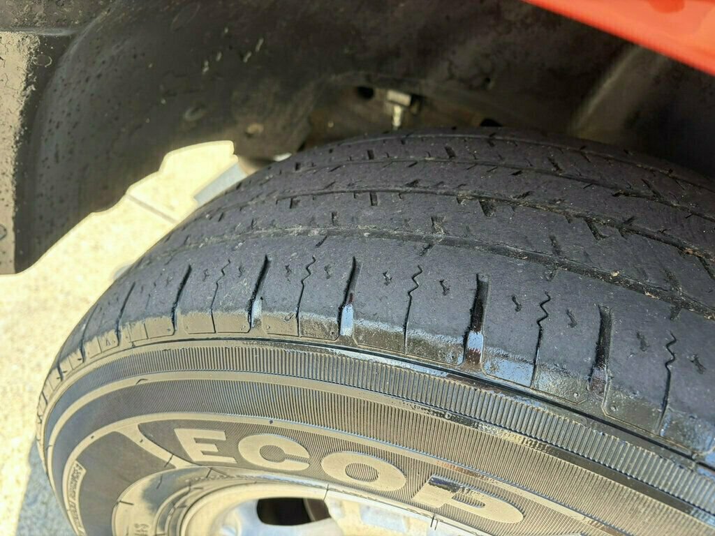Used 2001 Chevrolet Silverado 1500 LS w/ Firm Ride Suspension Pkg RWD image 40