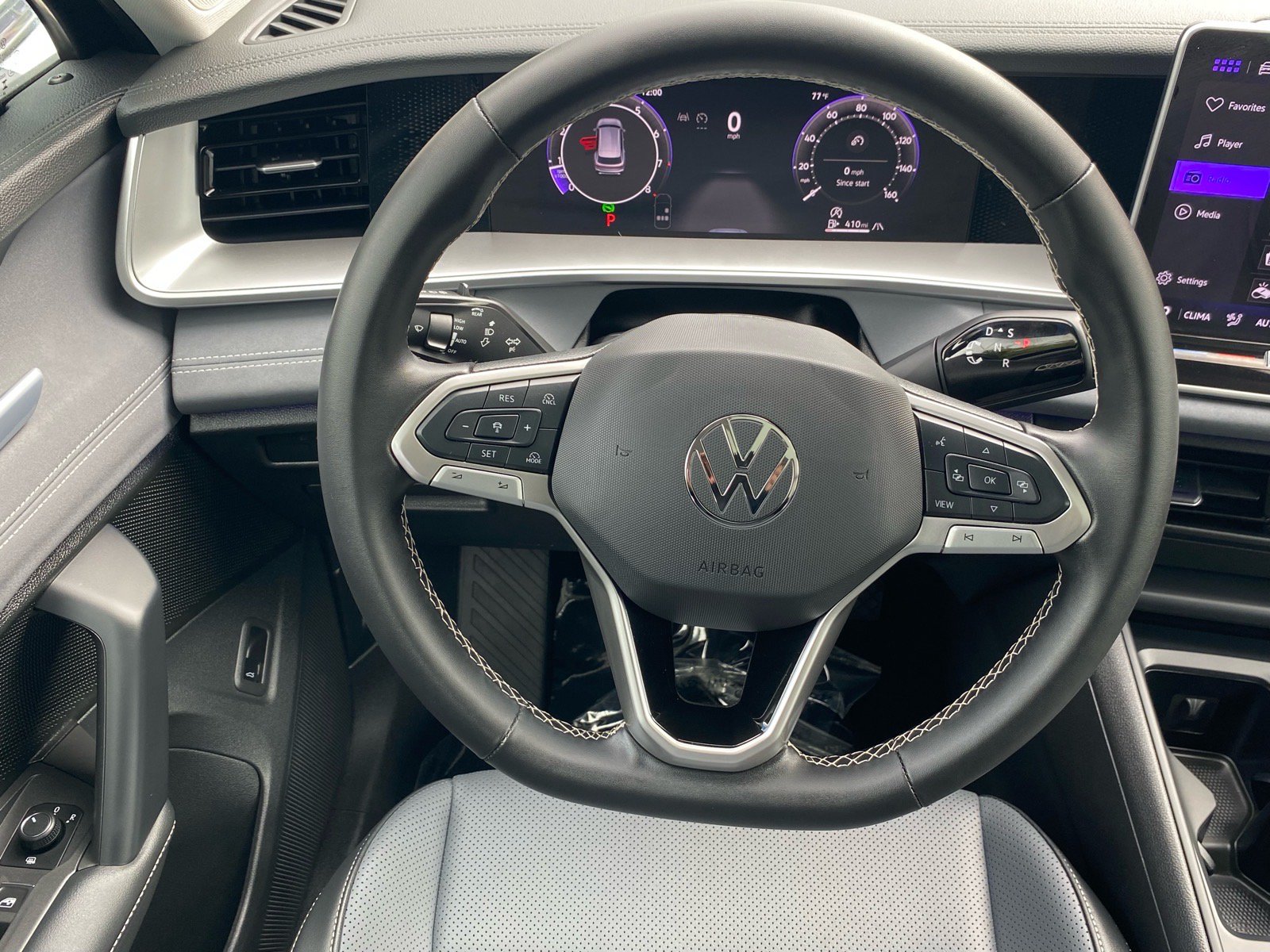 Certified 2026 Volkswagen Tiguan SE AWD/4WD image 5