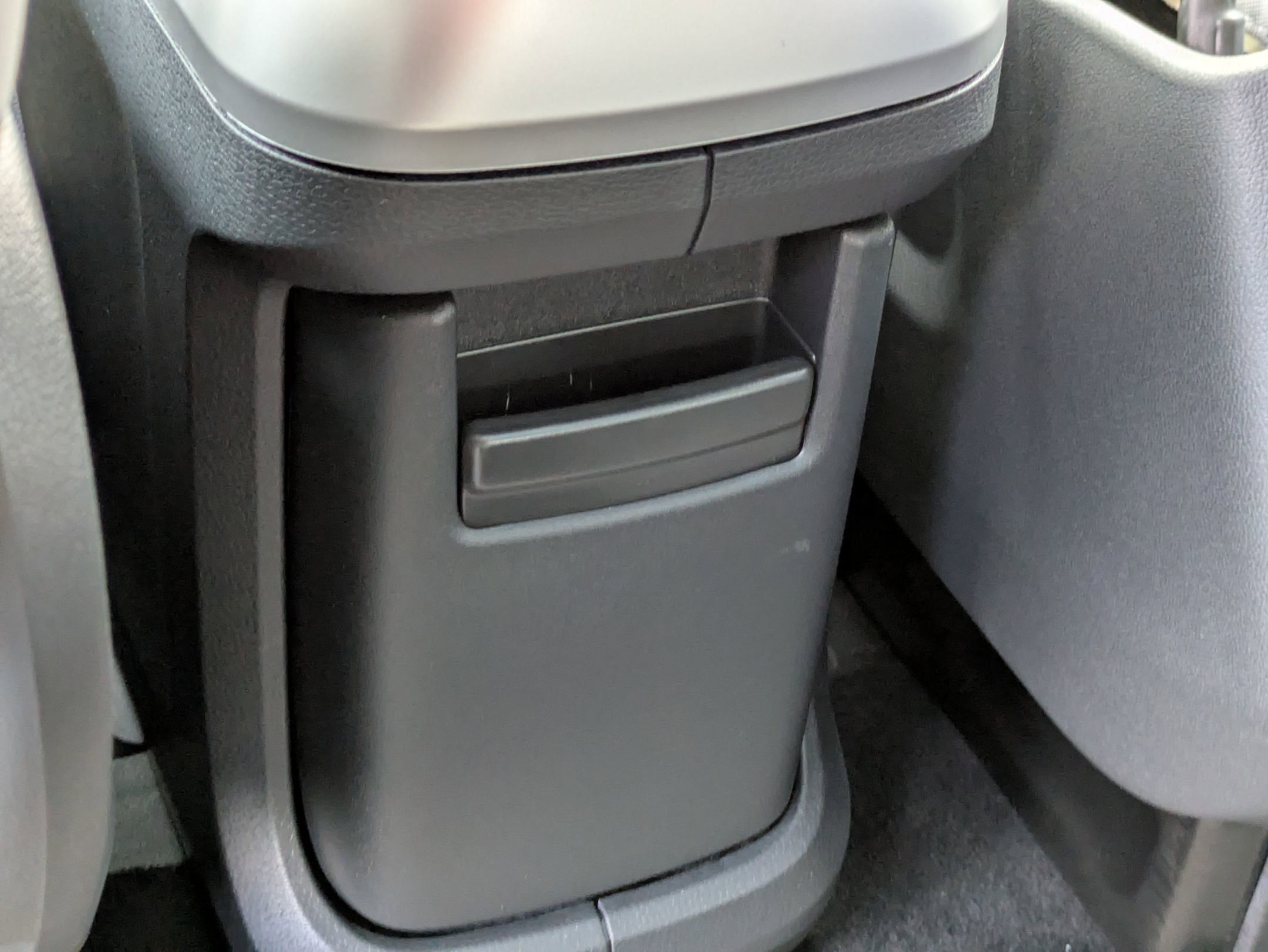 New 2025 Volkswagen ID. Buzz 1st Edition image 24