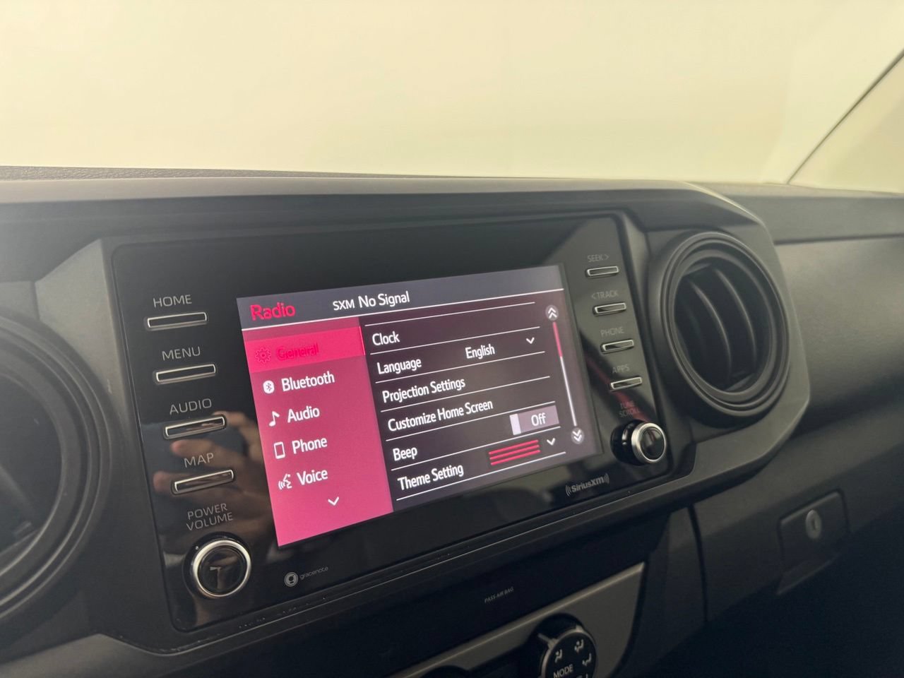 Used 2020 Toyota Tacoma SR w/ SR Convenience Package RWD image 22