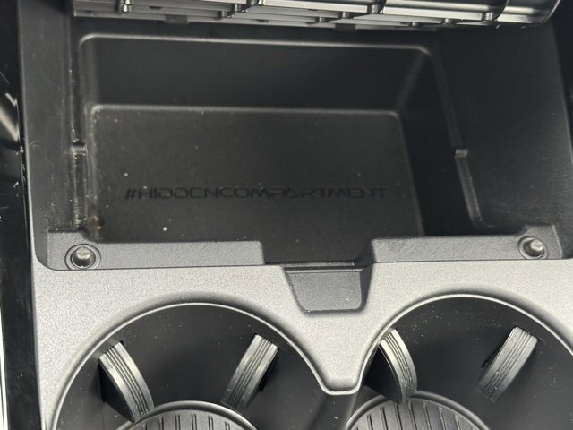 Certified 2024 Toyota Prius XLE image 19