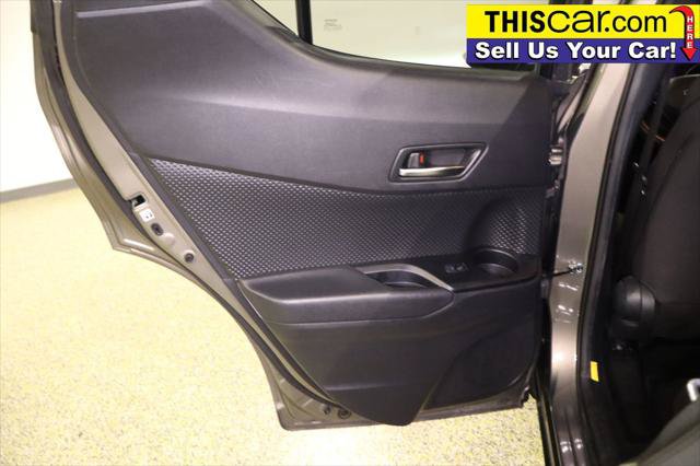 Used 2021 Toyota C-HR LE FWD image 31